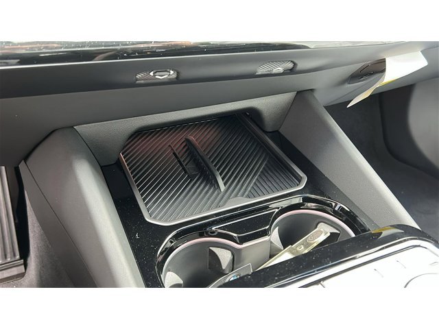 New 2026 Phytonic Blue Metallic BMW 530i xDrive image 17