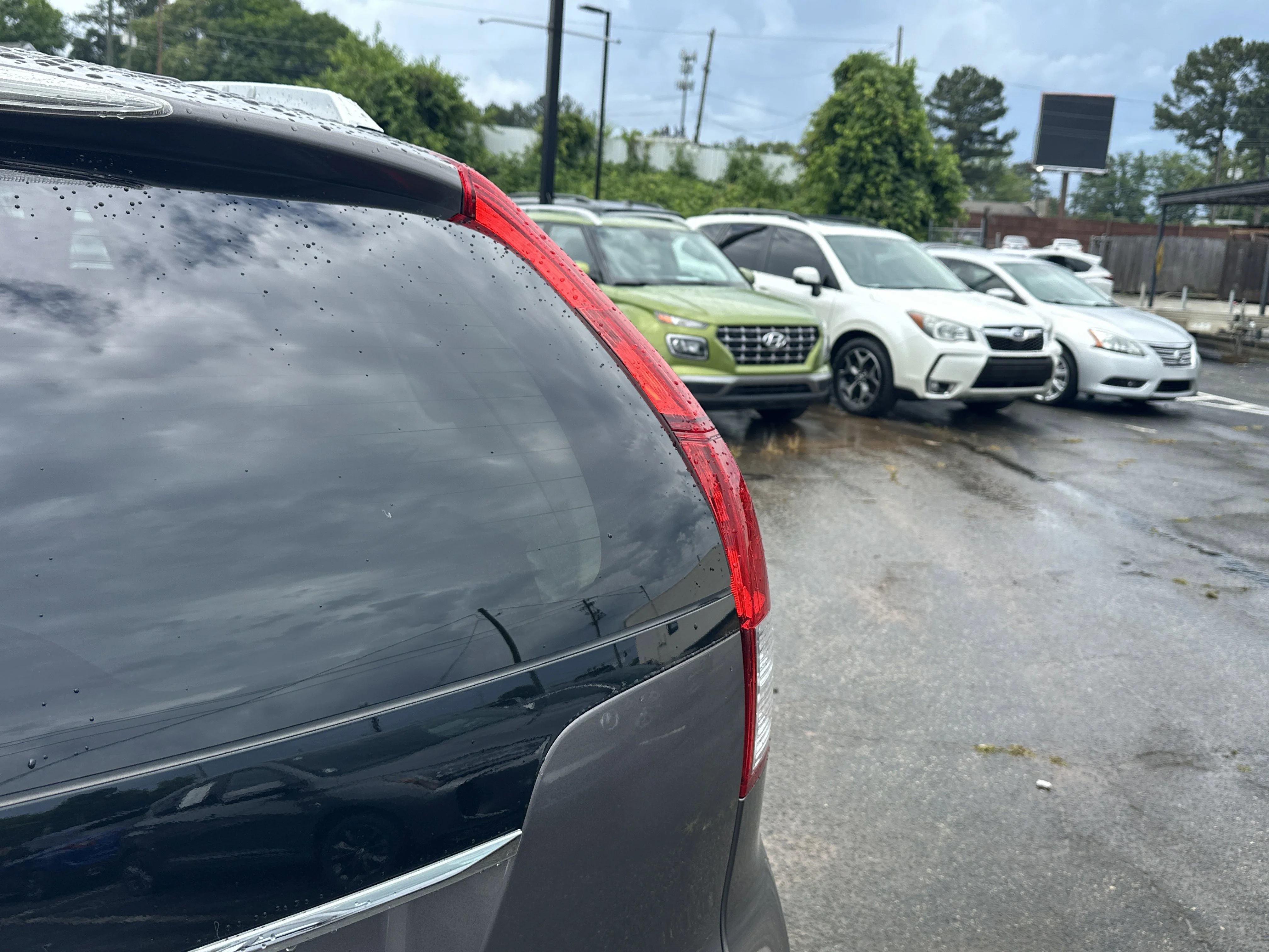 Used 2012 Polished Metal Metallic Honda EX-L image 21