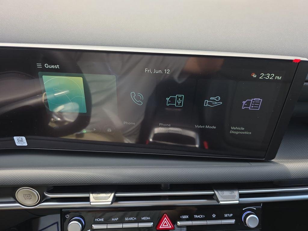 New 2026 White Pearl Hyundai SEL FWD image 22