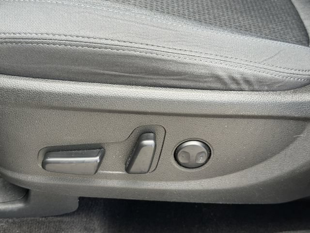 Used 2022 Black Hyundai XRT image 22