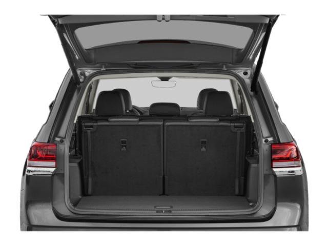 Used 2021 Pyrite Silver Metallic Volkswagen SEL Premium image 11