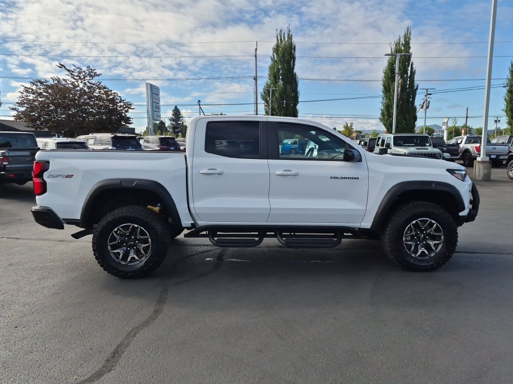 Used 2025 Summit White Chevrolet ZR2 image 7