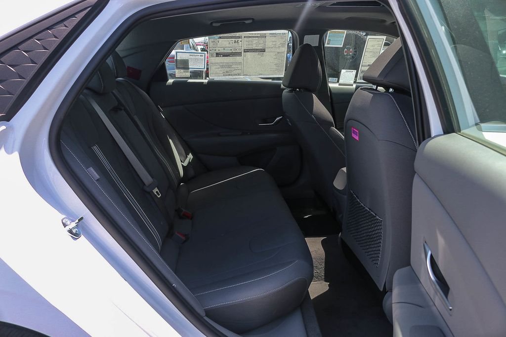 New 2026 White Hyundai SEL Sport image 17