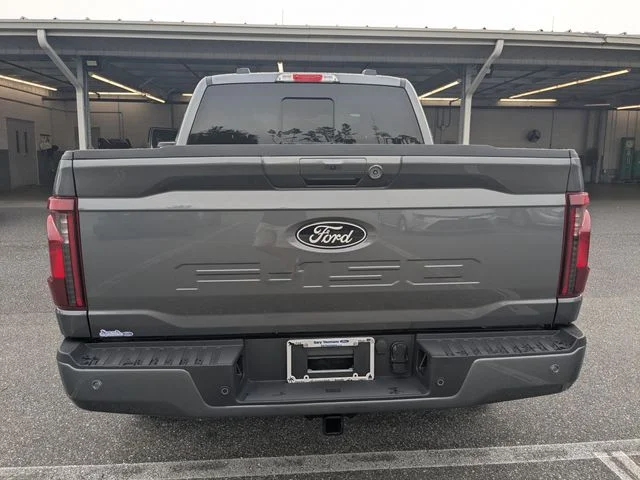 New 2026 Gray Ford XLT image 4
