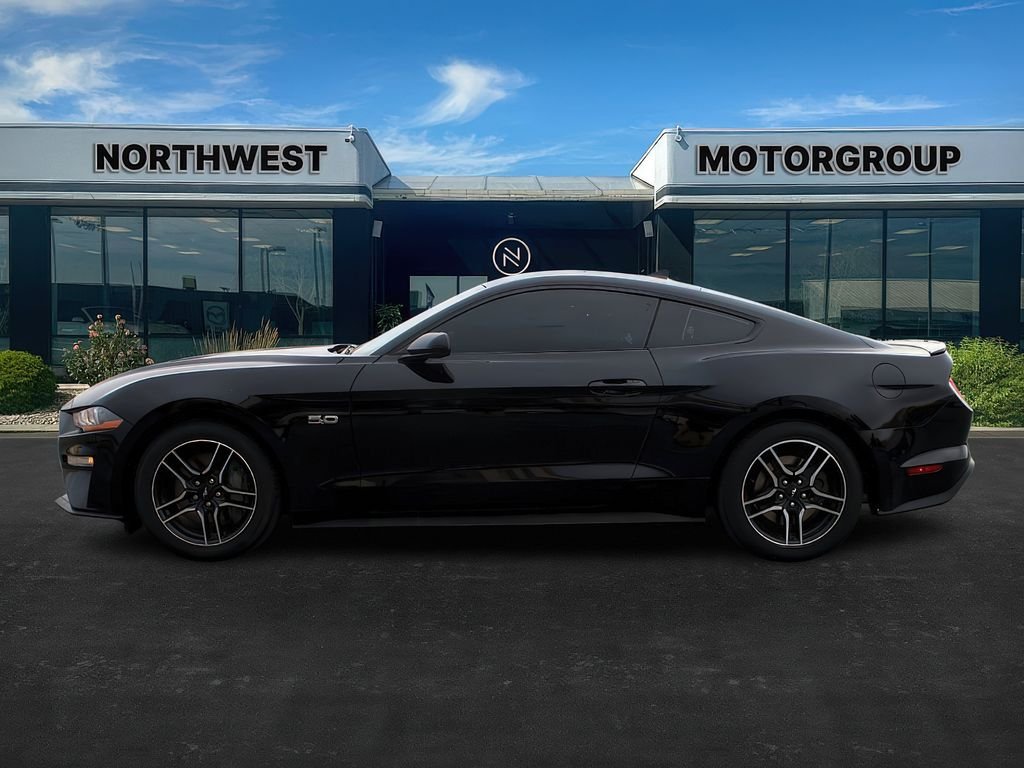 2022 Ford Mustang GT photo 4