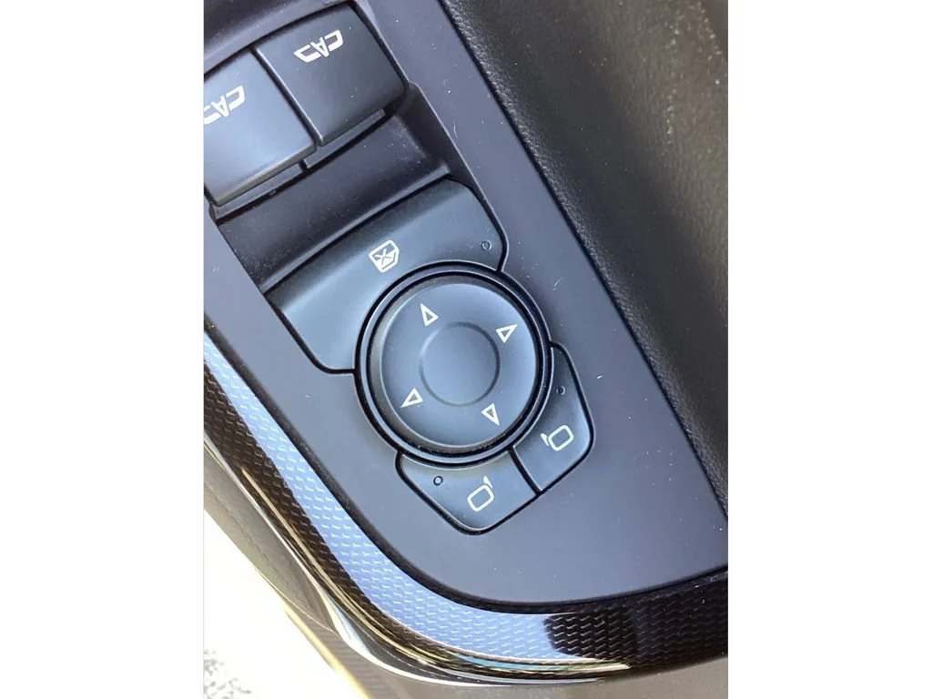 Used 2020 QUICKSILVER METALLIC GMC AT4 image 41