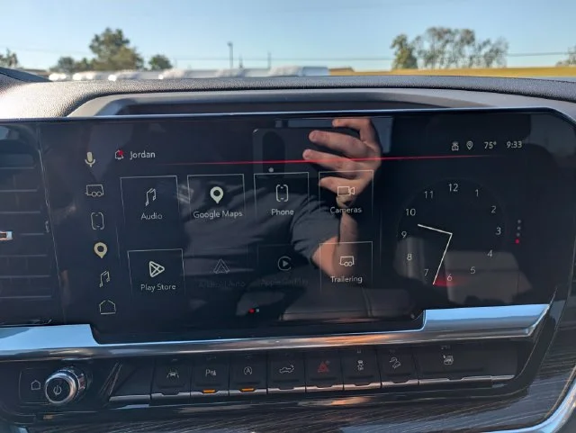 Used 2026 Red GMC Elevation image 19