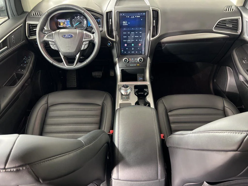 Used 2024 Gy Ford SEL image 3