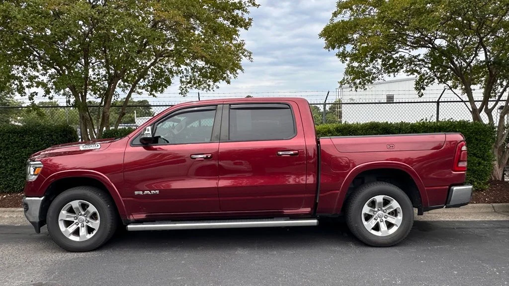 Used 2022 Delmonico Red Pearlcoat Ram Laramie image 8