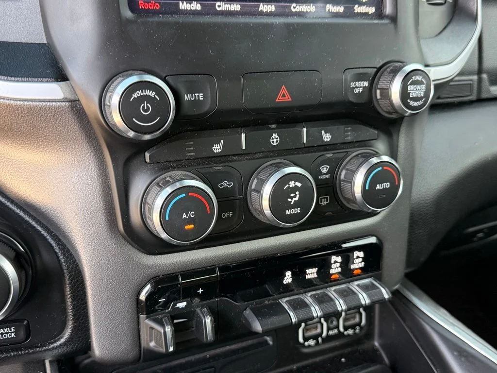Used 2019 Black Ram Big Horn/Lone Star image 22