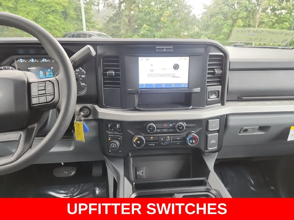 New 2027 Silver Ford XLT image 21