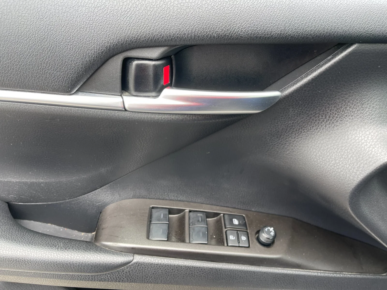 Used 2024 Gray Toyota SE image 13