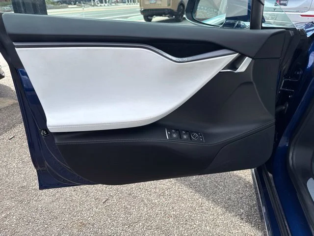 Used 2020 Blue Tesla Long Range image 30