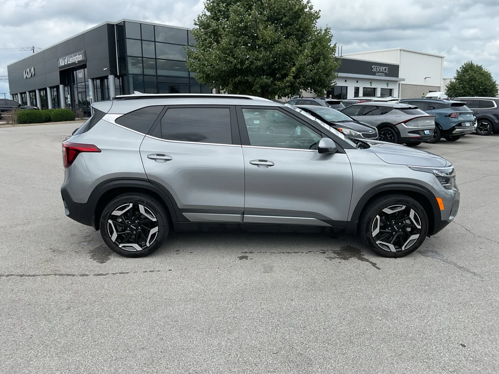Certified Used 2024 Steel Gray Kia SX image 10