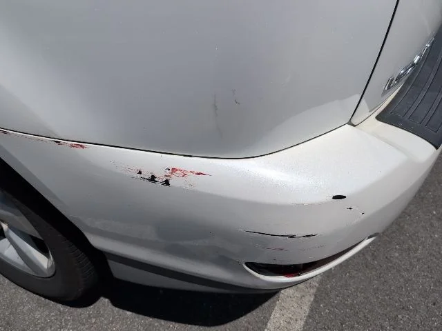 Used 2005  Lexus 330 image 8