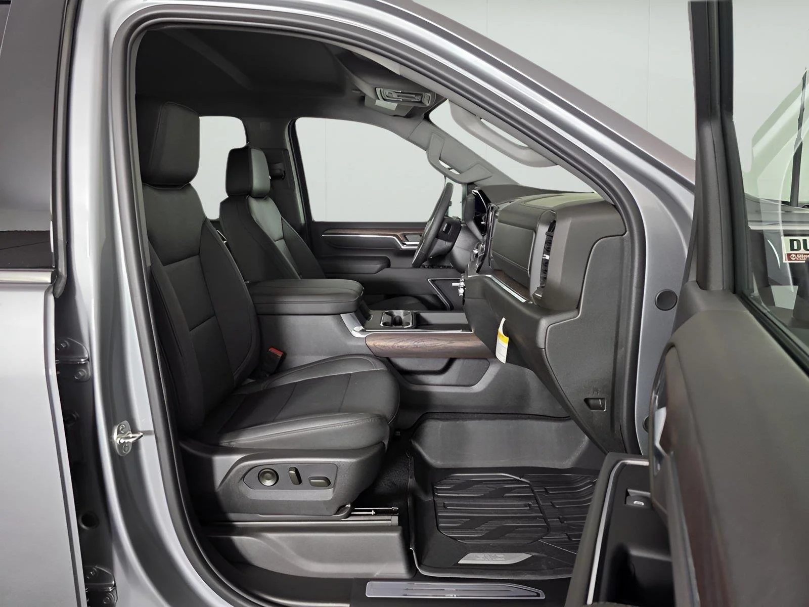 2026 GMC Sierra 2500HD SLT - Photo 25