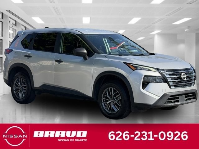 Used 2024 Silver Nissan S image 1