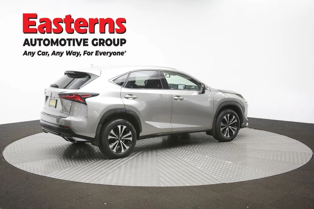 Used 2018 Silver Lexus 300 Base image 38