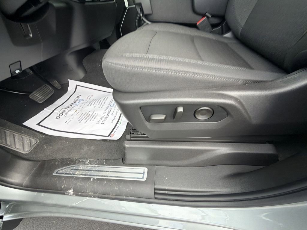New 2026 Sterling Gray Metallic Chevrolet LT (2FL) image 18