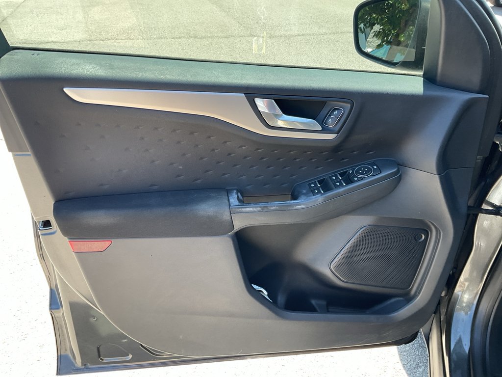 Used 2020 Magnetic Metallic Ford SE image 20