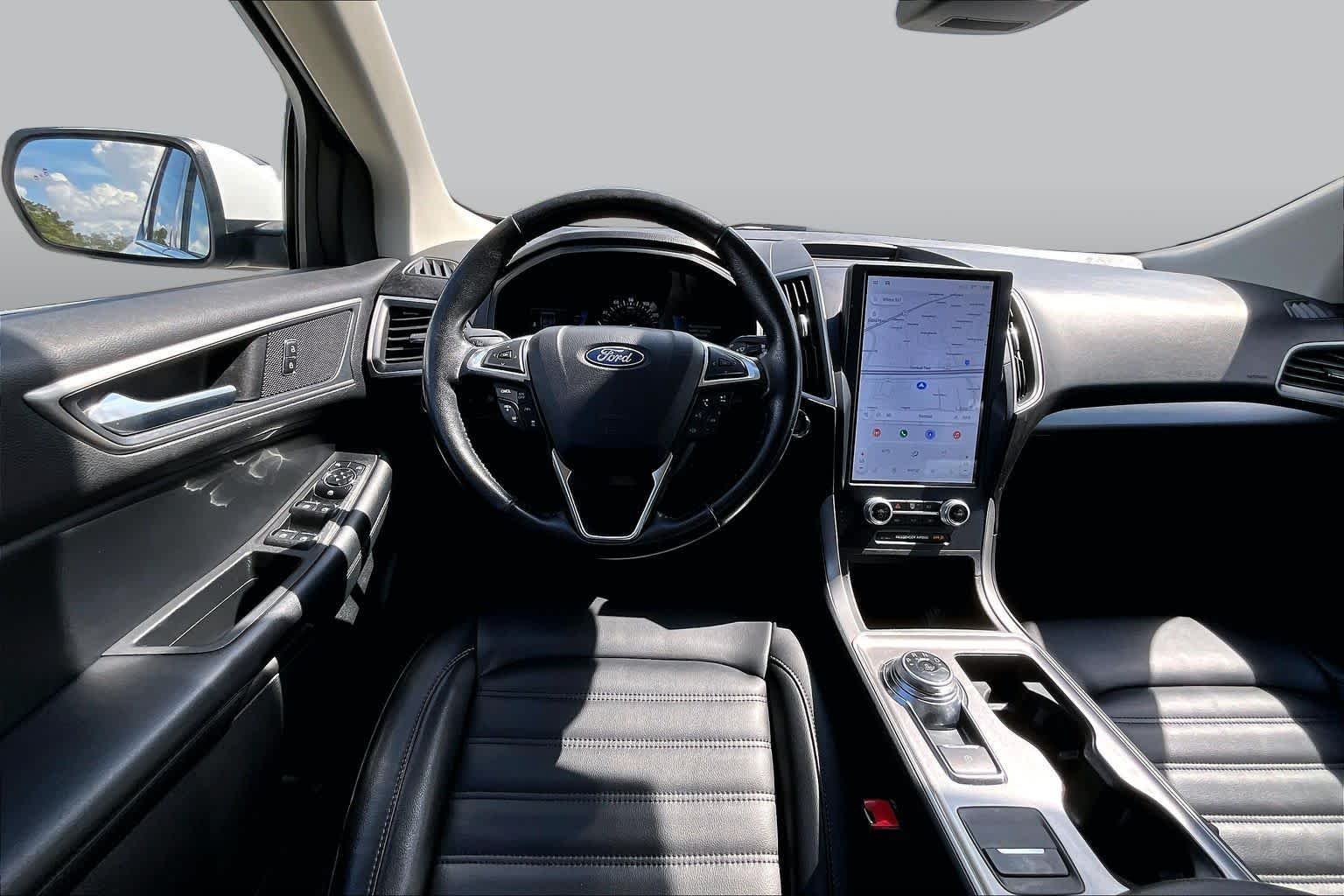 Used 2023 Oxford White Ford SEL image 6