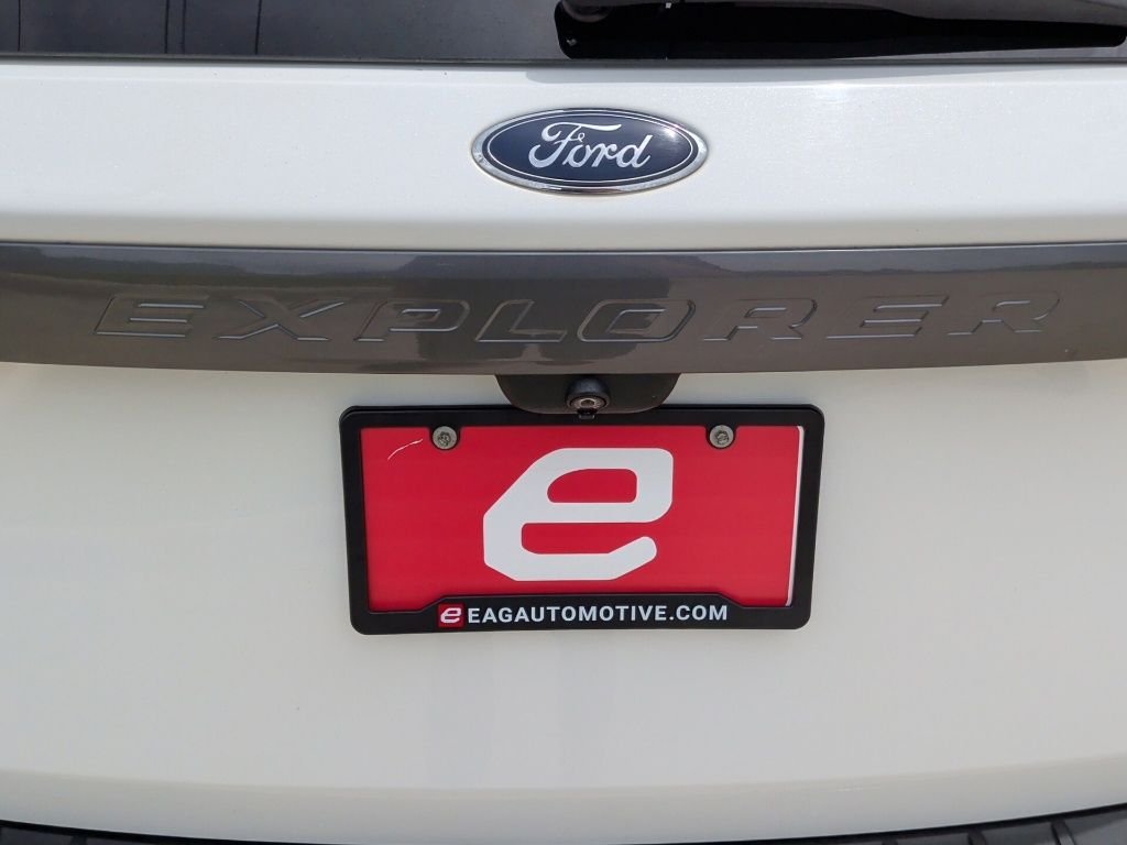Used 2021 Star White Ford XLT image 46