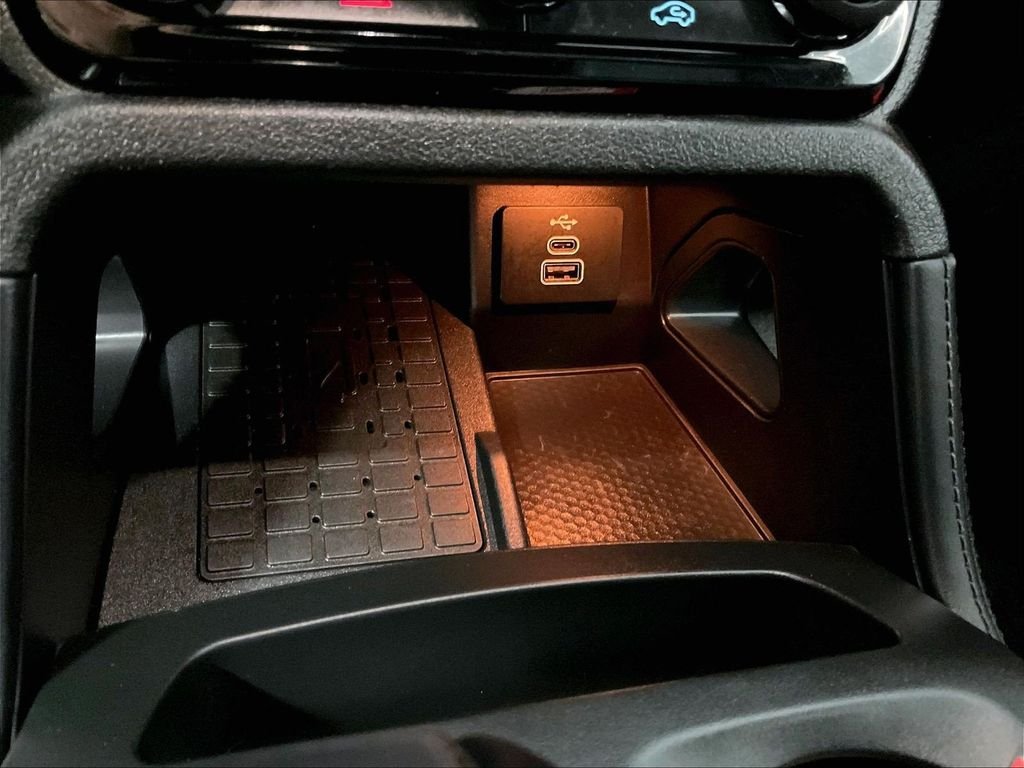 Used 2025 Gray Ford Raptor image 26
