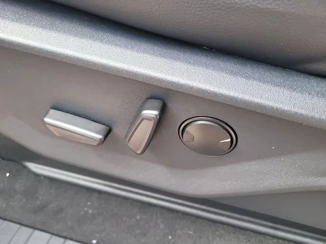 New 2026 Gray Ford Lariat image 21