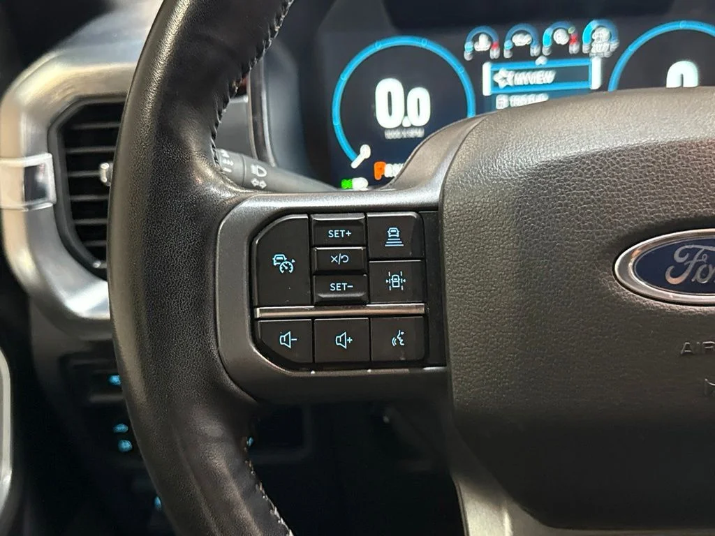 Used 2023 Black Ford Lariat image 18