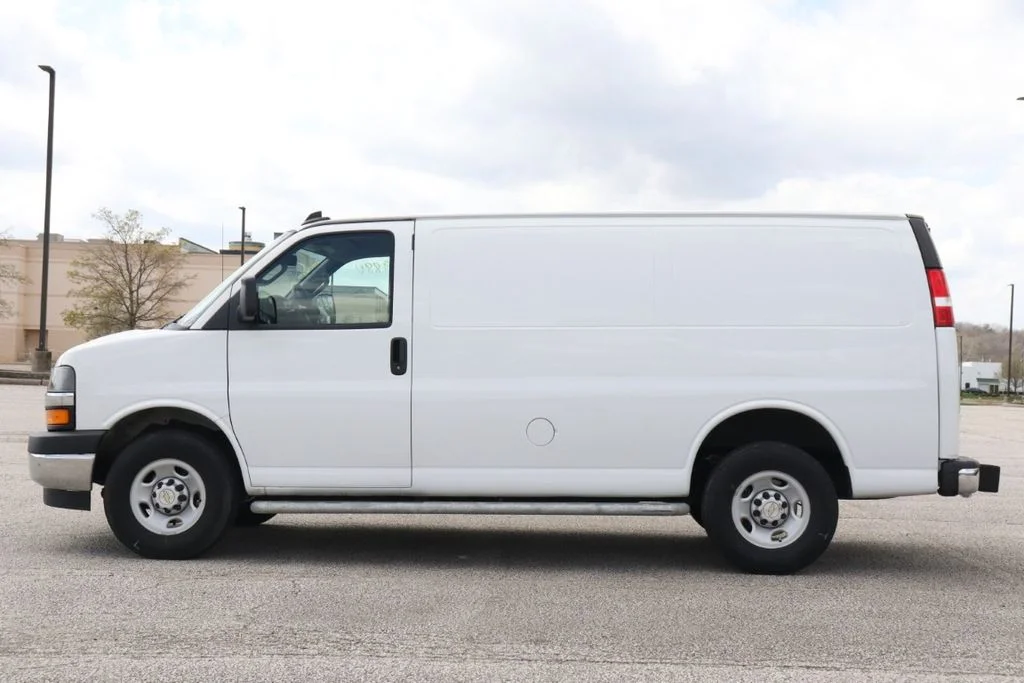 Used 2024 White Chevrolet Work Van image 5