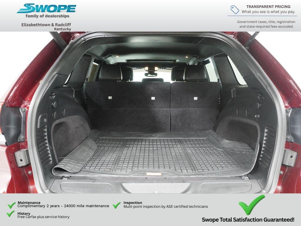 Used 2019 Velvet Red Pearlcoat Jeep Altitude image 27