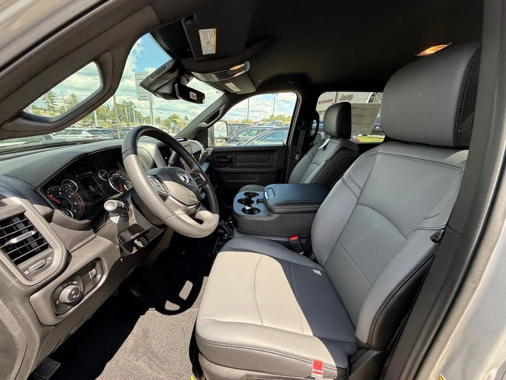 2026 RAM 2500 Tradesman - Photo 13