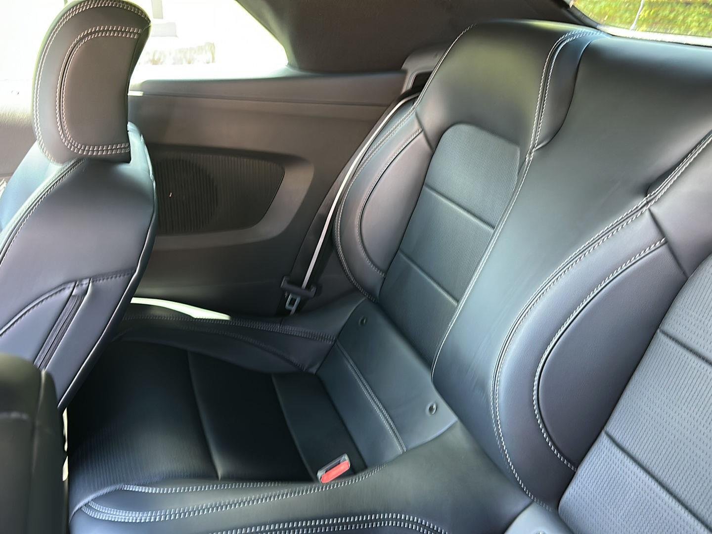 Certified Used 2025 Molten Ford GT Premium image 13