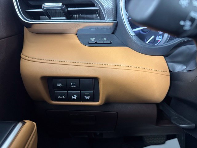 Used 2020 Brown Toyota Platinum image 21