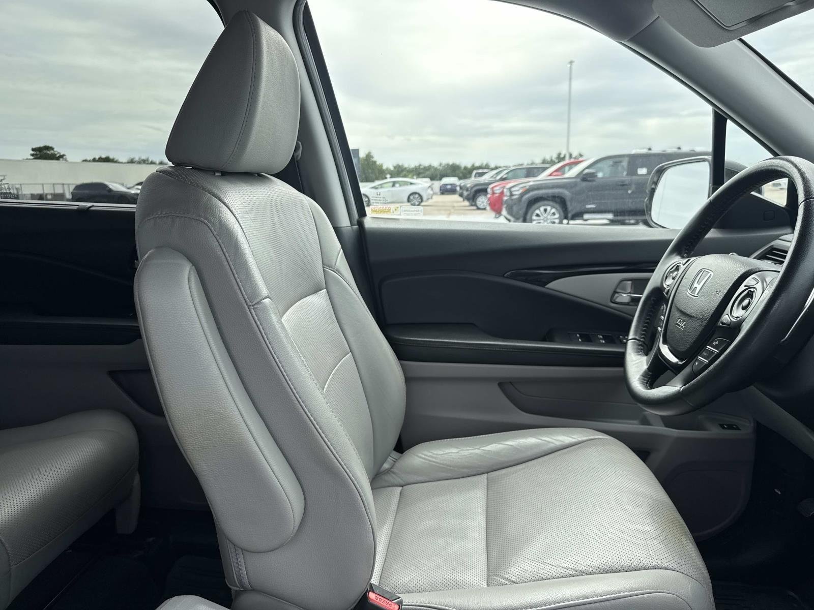 Used 2016 SILVER Honda Elite image 11