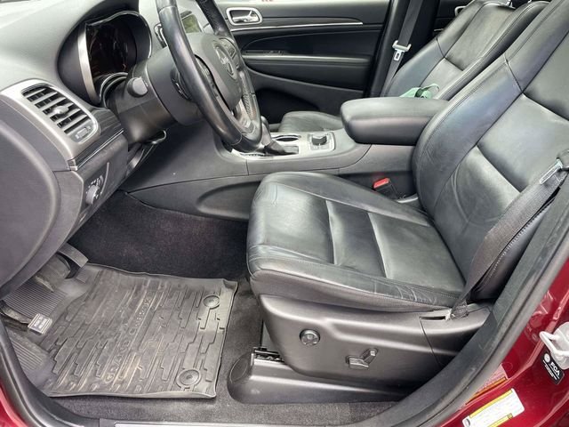 Certified Used 2022 Velvet Red Pearlcoat Jeep Limited image 8