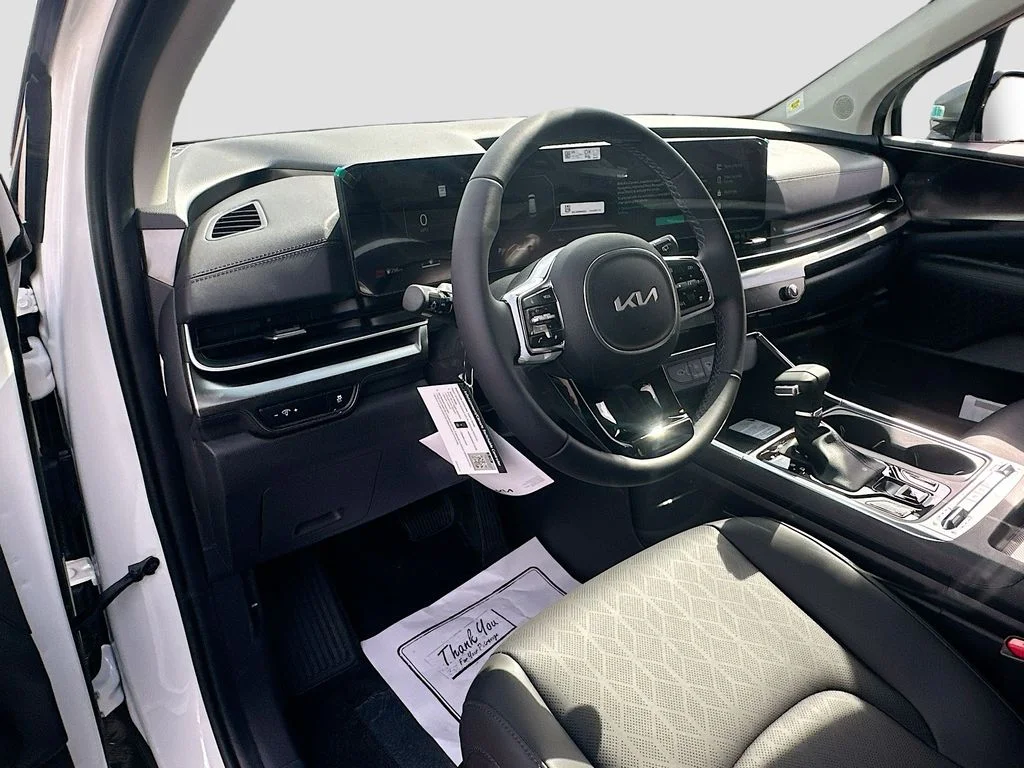 New 2026 Snow White Pearl Kia SX image 9