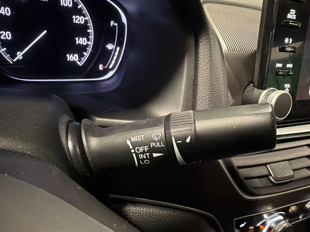 Used 2018 Kona Coffee Metallic Honda EX-L 1.5T image 24