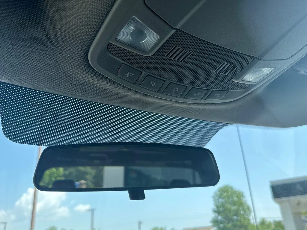 Used 2019 Magnetic Metallic Ford XLT 4WD Crew Cab 6.75 Box image 19