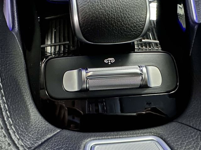 Certified Used 2025  Mercedes-Benz GLS 580 image 33