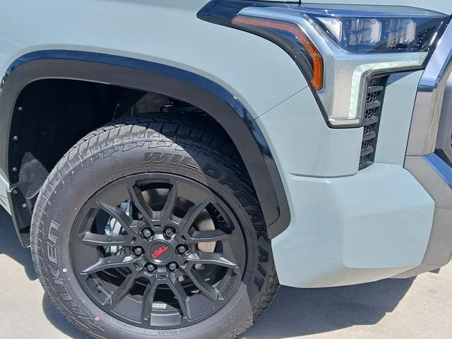 New 2026 Lunar Rock Toyota Platinum image 3