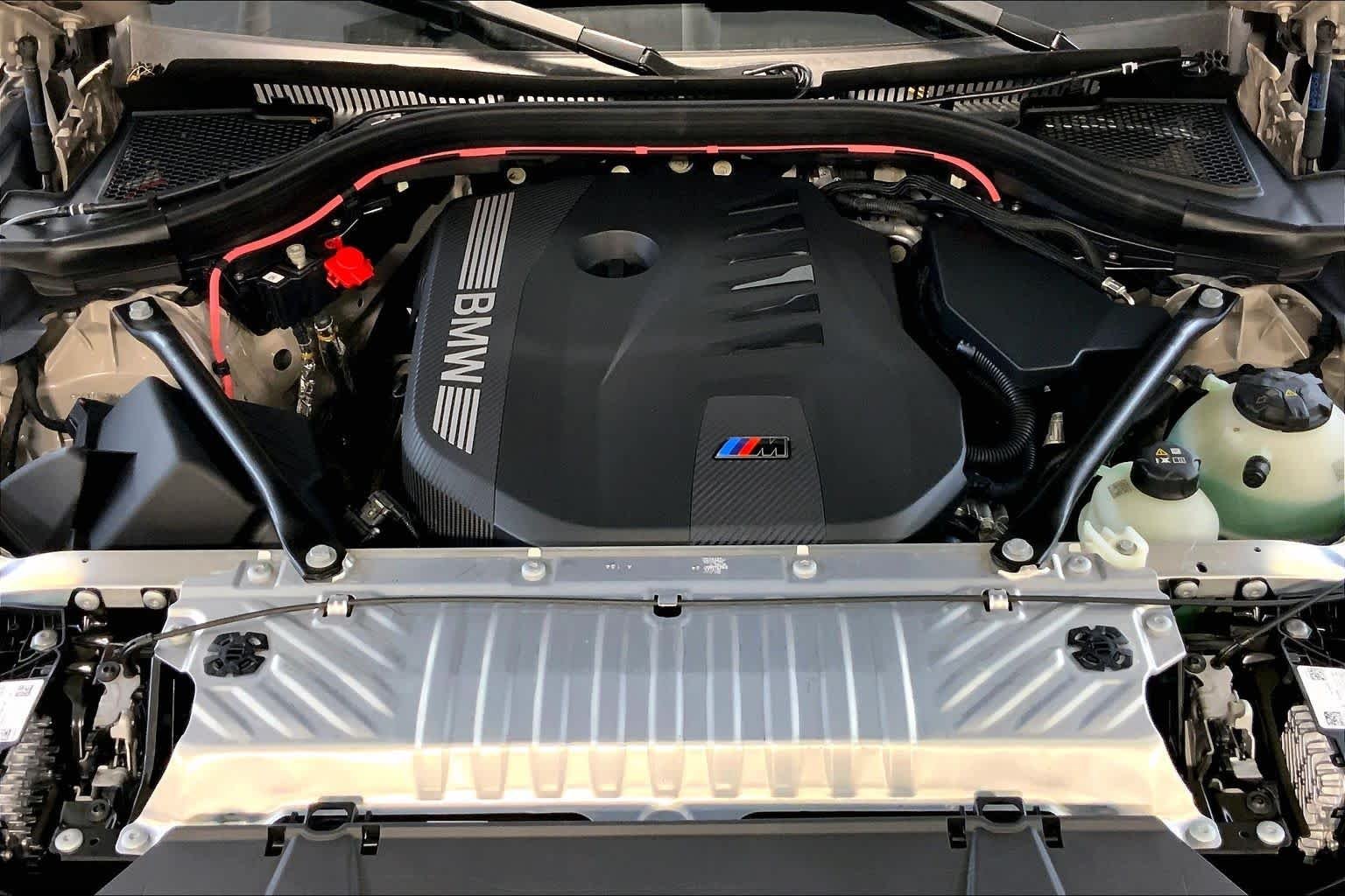 New 2026 Dune Grey Metallic BMW M50 xDrive image 16