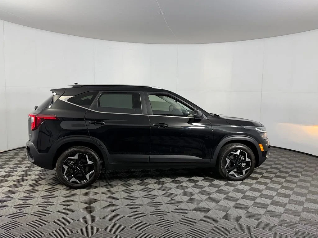 Certified Used 2025 Black Kia EX image 4