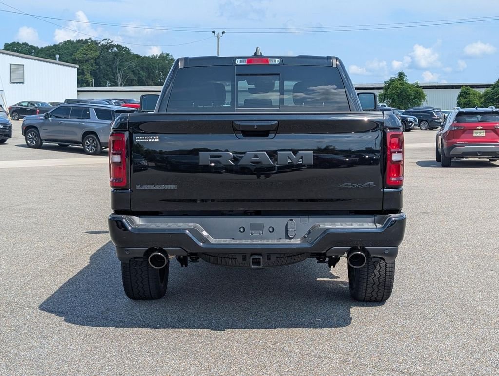 New 2026 Diamond Black Crystal Pearl-Coat Exterior Paint RAM Laramie image 33