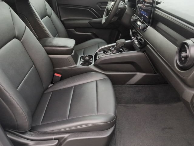 Used 2024 Summit White Chevrolet Trail Boss image 26