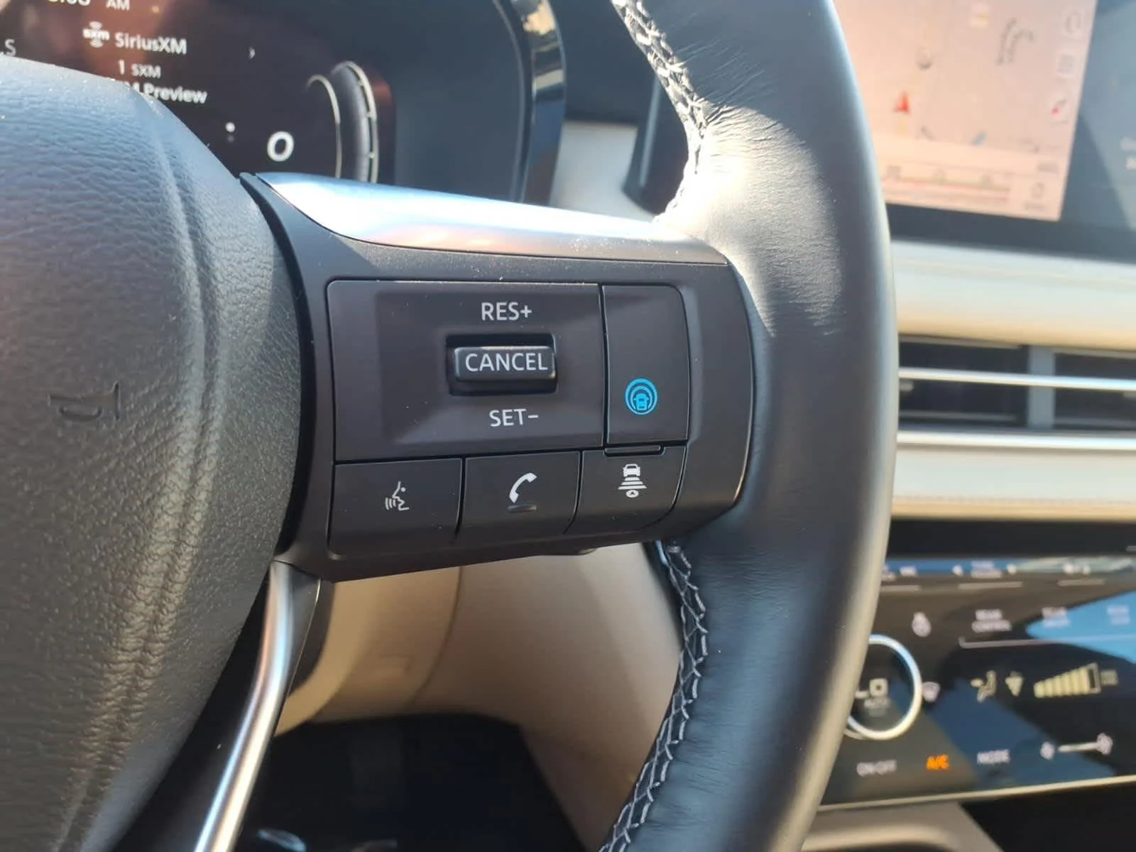 2025 INFINITI QX60 SENSORY - Photo 24