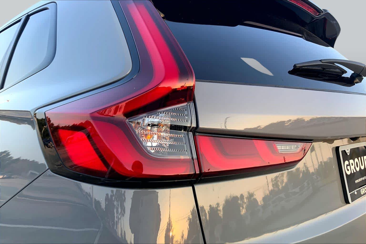 New 2027 Urban Gray Pearl Honda Sport Touring Hybrid AWD image 14
