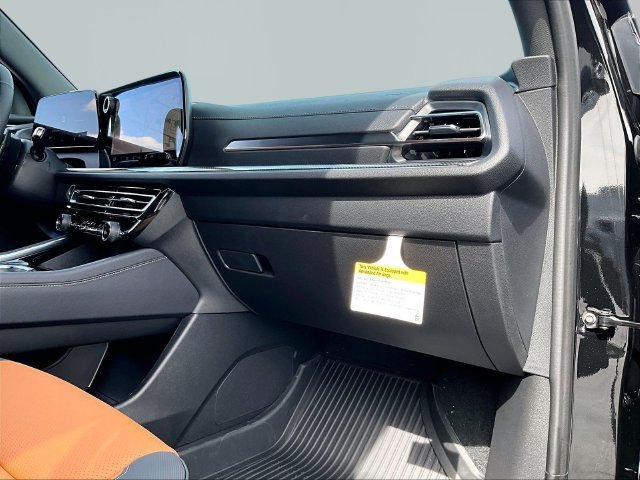 New 2027 Mosaic Black Metallic Chevrolet Z71 image 27