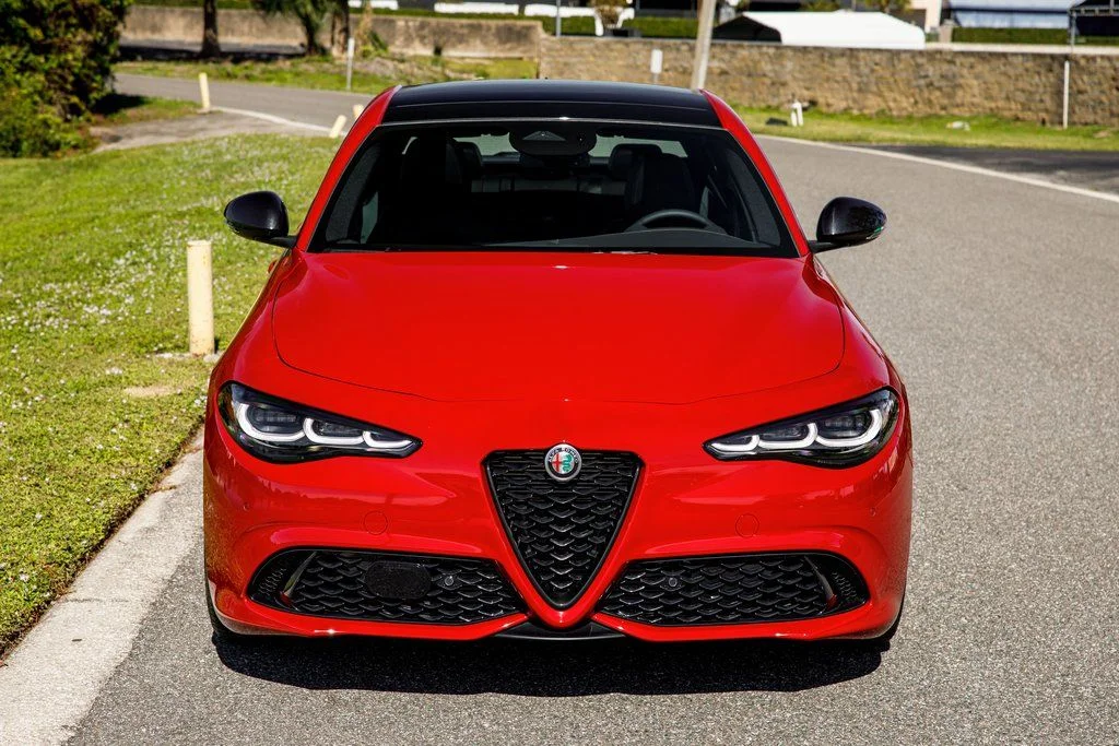2025 Alfa Romeo Giulia Intensa - Photo 8