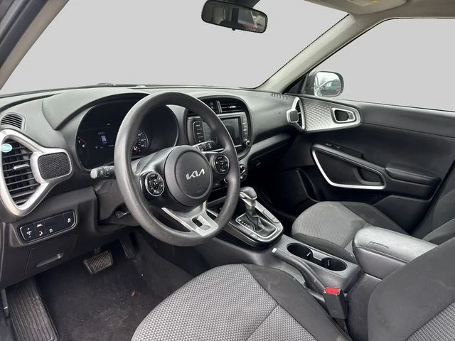 Used 2022 Black Kia LX image 6